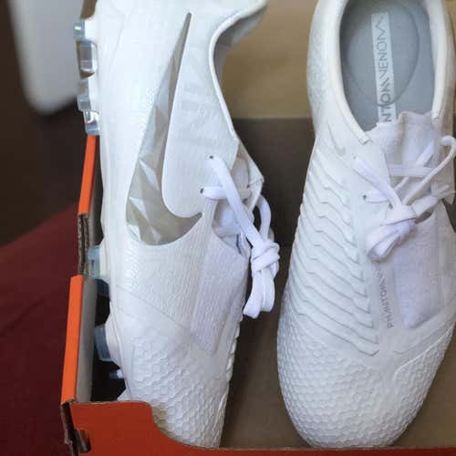 White Unisex Size 7 (Women's 8.5) Nike Phantom Venom Elite FG Cleats