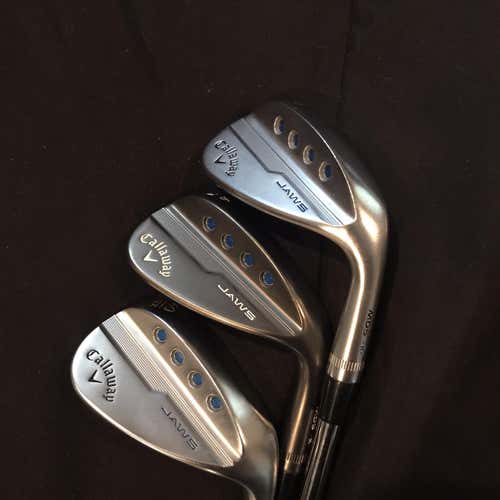 Used Right Handed Stiff Flex Steel Shaft Wedge