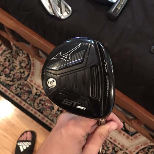 Used Right Handed Stiff Flex 3 Wood Fairway Wood