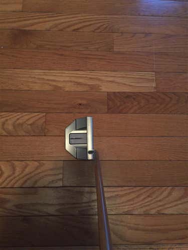 Used Left Hand GOLO 5 35" Putter
