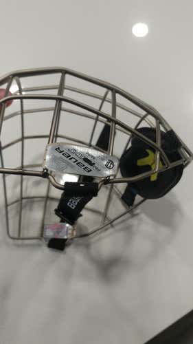 New Senior Medium Bauer Re-Akt Cage Full Cage