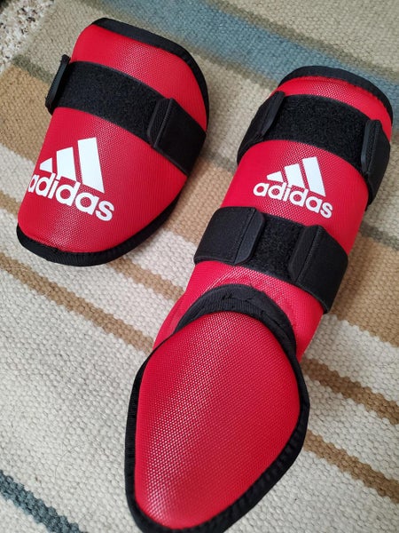 Make Offer New Adidas Elbow and Leg Guard Adult Red