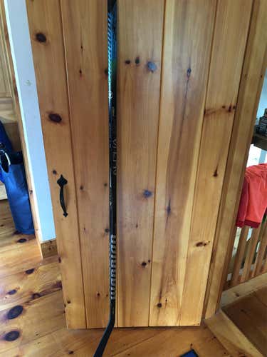 Used Right Handed Alpha DX Pro  Hockey Stick