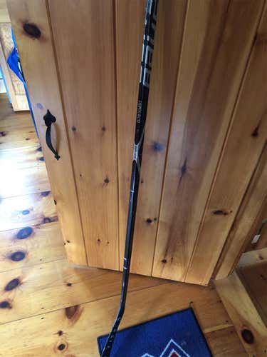 Used Right Handed Vapor 1X Lite Pro Stock Hockey Stick