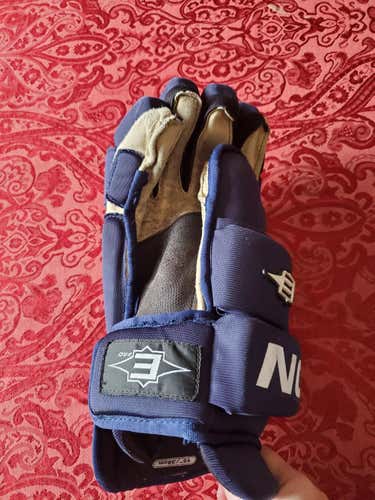 Easton Gloves 15" Blue Senior Used