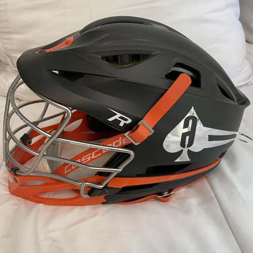 Adrenaline Black Card Cascade S