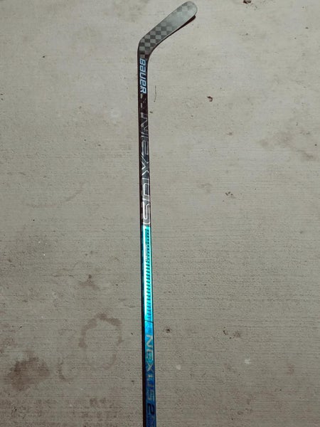 New Intermediate Bauer Right Handed Nexus 2N Pro Hockey Stick 55 Flex