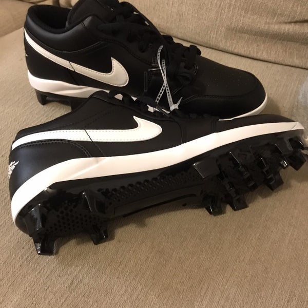 Black Men's Size 10 (Women's 11) Low Cut