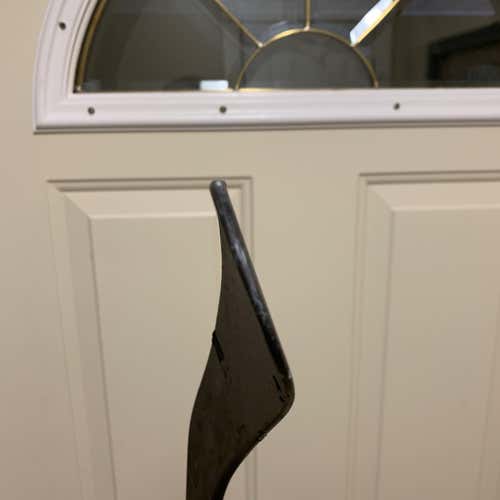Used Right Handed Nexus 2N Pro Toe Pattern Pro Stock Hockey Stick