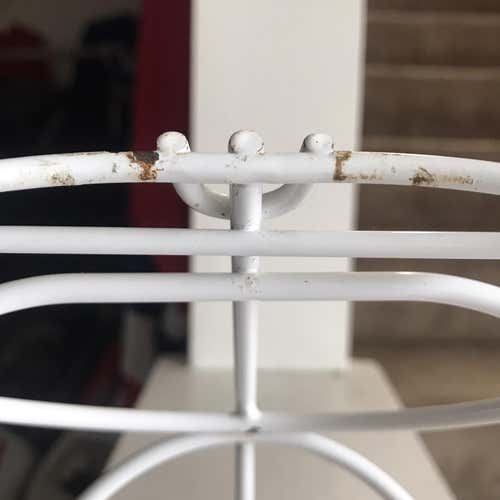 Used HM30 Cage White