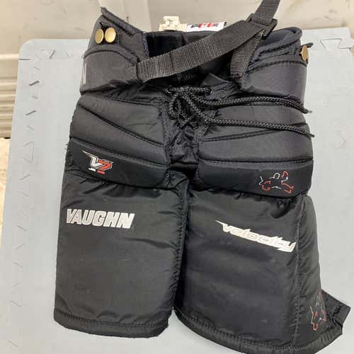 Black Used Junior Small / Medium  Vaughn Velocity V7 Hockey Goalie Pants