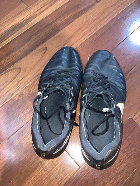 Black Used Men's Size 8.0 (Women's 9.0) Indoor Nike Tiempo Legend VI Cleats