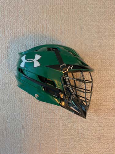 Under Armour Team Philadelphia Cascade R Helmet