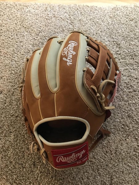 High School/College Infield Heart of the Hide 11.5" Baseball Glove - No Trades