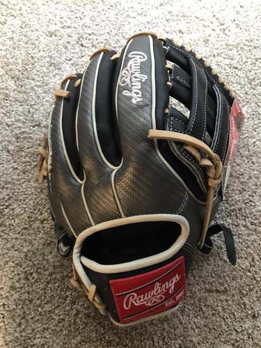 High School/College Infield Heart of the Hide 11.75" Baseball Glove - No Trades