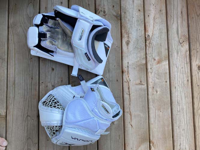 White Used Senior Bauer Regular 2X Pro