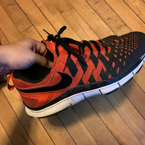 Red Men's Size 12 (Women's 13) Nike Shoes