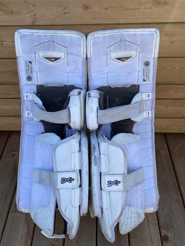 White Used Senior 35" Bauer Vapor 2X Pro Goalie Leg Pads Pro Stock