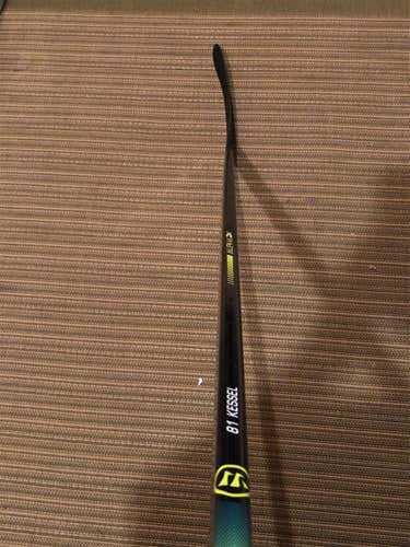 Senior Right Handed Alpha DX Mid Pattern Pro Stock Hockey Stick
