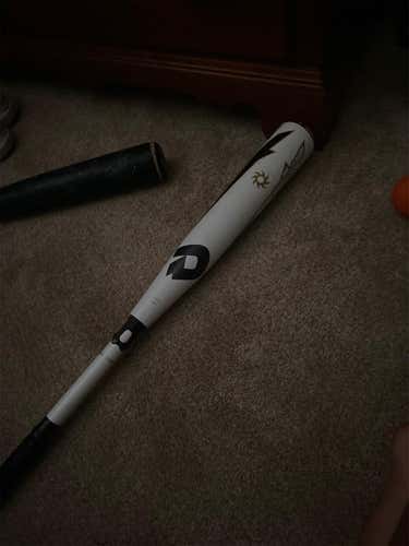 High School/College 2019 Hybrid Voodoo Balanced (-3) 29 oz 32" Bat