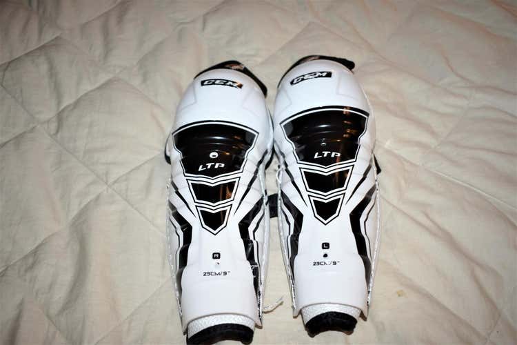 CCM LTP Hockey Shin Pads, 9 Inch - NEW