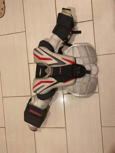 Junior Large Vaughn Vision 9200 Goalie Chest Protector