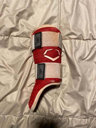 Used Senior EvoShield Shin Guards (Left leg/Right Hand Batter)