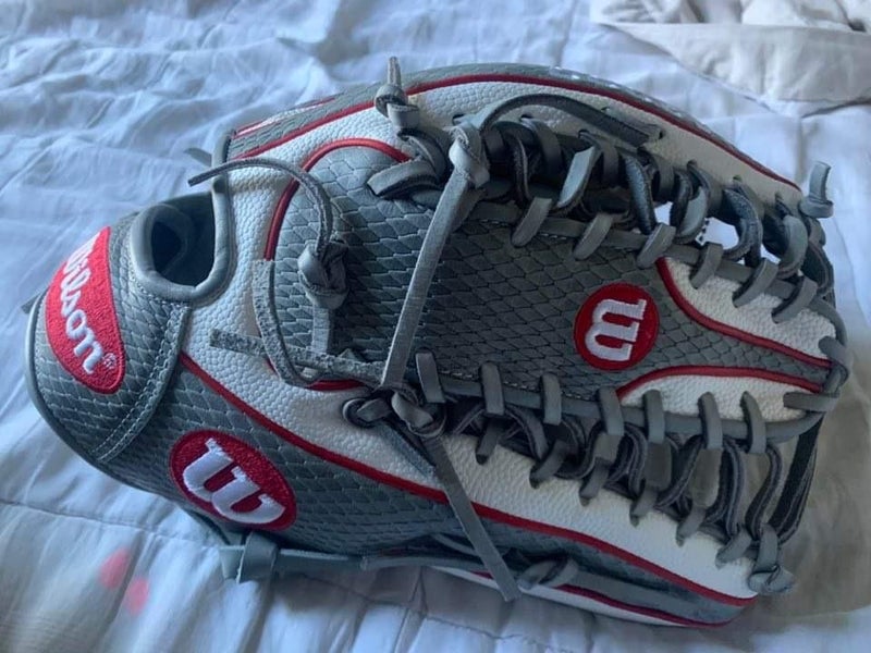 2019 Wilson March GOTM Right Hand Throw Outfield Baseball Glove 12.75"