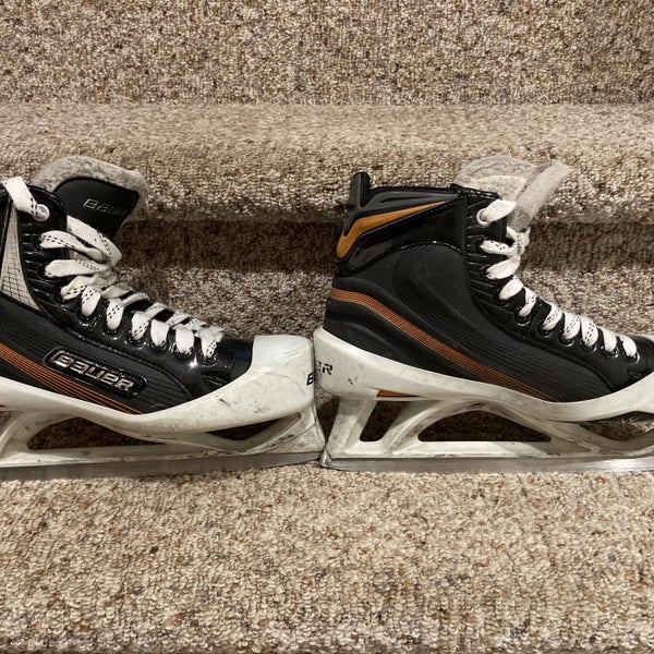 Senior Bauer Elite Regular Width Size 9 Hockey Goalie Skates