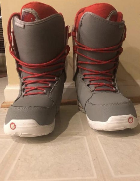 Unisex Size 8.0 (Women's 9.0) Burton rampant All Mountain Snowboard Boots