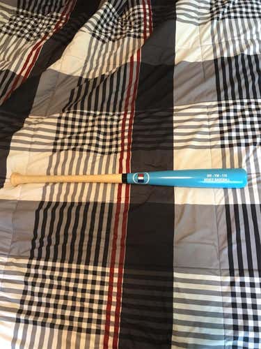 Kid Pitch (9YO-13YO) Wood 110 31" Bat