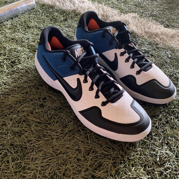 New Nike Alpha Baseball Cleats (size 10.5)