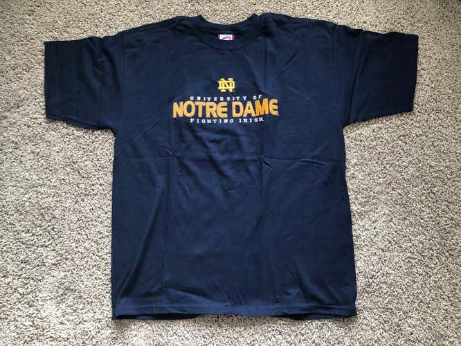 Notre Dame Fighting Irish T-Shirt -Size XL