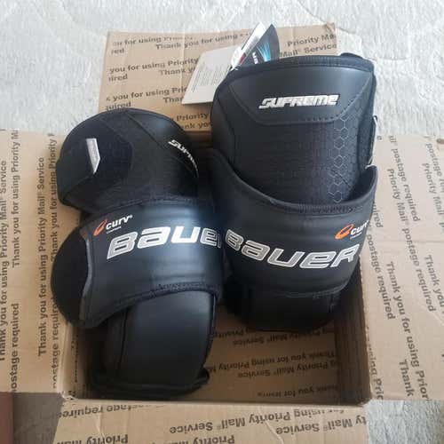 Like New Senior PRO Bauer Supreme KNEE GUARDS