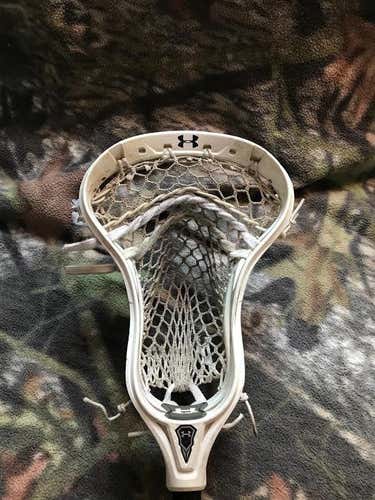 Used Under Armour Strung Command 2