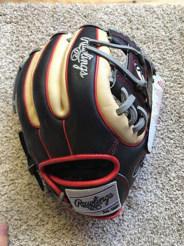 High School/College Infield Heart of the Hide 11.5" Baseball Glove - No Trades