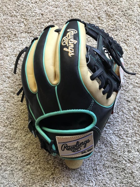 High School/College Infield Heart of the Hide 11.5" Baseball Glove - No Trades