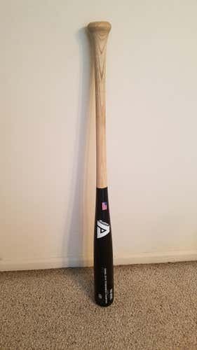 Used High School/College 2016 Akadema Wood Usa Bat (-3) 29 oz 32"