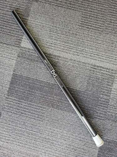 New Warrior Krypto Groove 30" Shaft BLACK