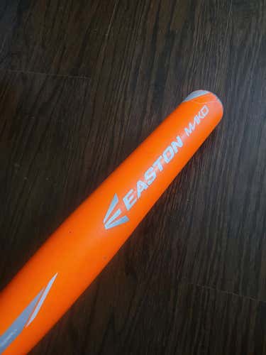 Kid Pitch (9YO-13YO) Used USSSA Certified 2015 Easton Composite Mako Bat (-11) 19 oz 30"