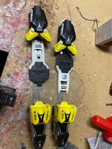 Used Atomic Racing Ski Bindings 74 mm Brake Width Max Din 18