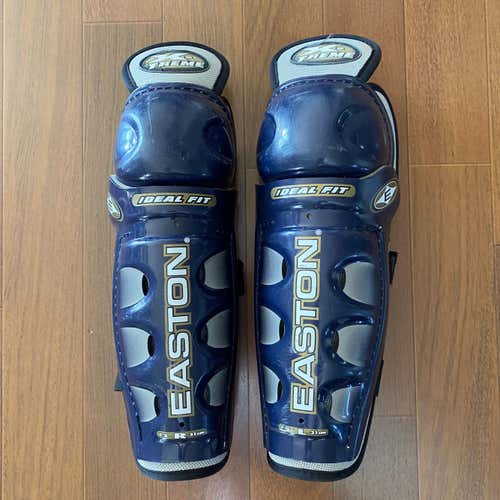 Easton Junior Shin Pads Size 12”