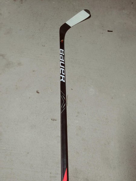New Bauer Right Handed Vapor 2x Team Hockey Stick P92 77 Flex