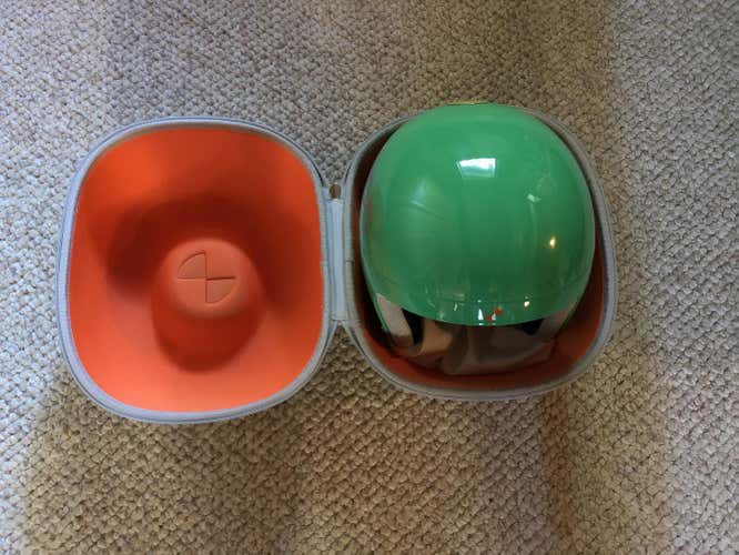 Medium (55/56) Green POC Helmet
