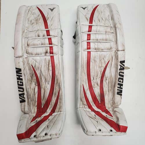 GLV043/045 And Used Pro Stock Vaughn Velocity V5 Goalie Pads - OHL - 39" (PAD051)