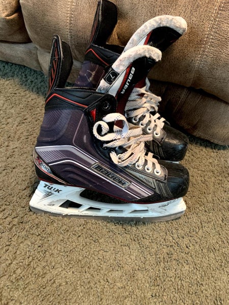 Senior Bauer Vapor X600 Regular Width Size 7 Hockey Skates