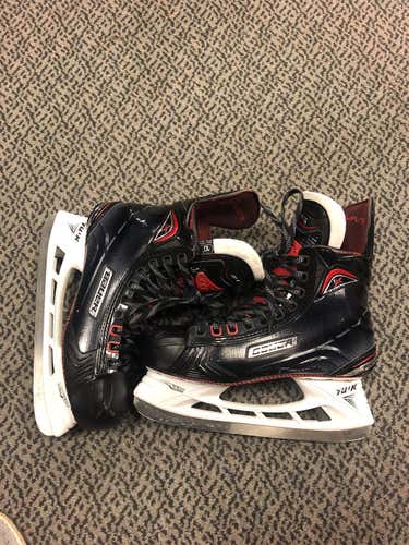 Senior Bauer Vapor 1X Regular Width Size 10 Hockey Skates