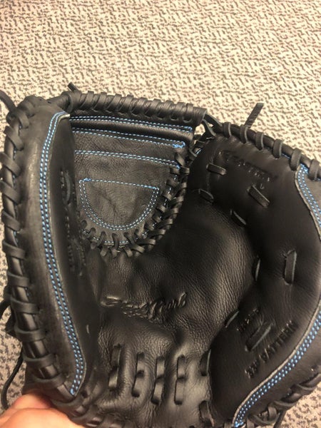 Easton Catcher's Black pearl 33" Softball Glove