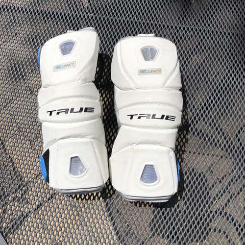 True Frequency Arm Pads Size XL