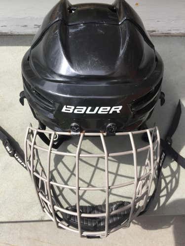 Small Black Bauer IMS 5.0 Helmet w/ True Vision FM2100 S/P cage - used